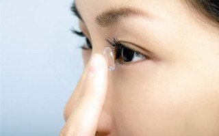 为什么戴隐形眼睛，为什么戴隐形眼睛会刺刺的