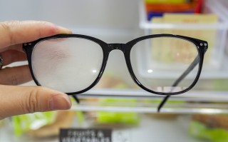 怎么防镜片有雾，怎么防镜片有雾气呢