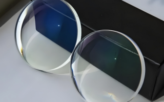 功能型镜片一年涨多少钱，功能型镜片一年涨多少钱正常