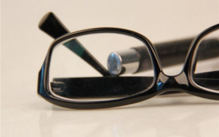 眼镜片太厚有什么影响吗，眼镜片哪个品牌好