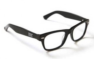 近视眼镜镜片什么牌子好，近视眼镜镜片什么牌子好？